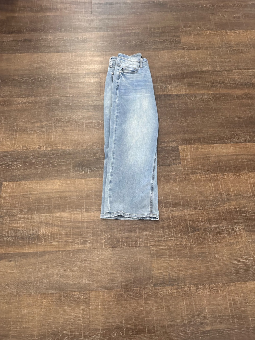 Judy Blue Wide Cropped Light Blue Denim Wash Jeans Size 7 - Picture 4 of 8